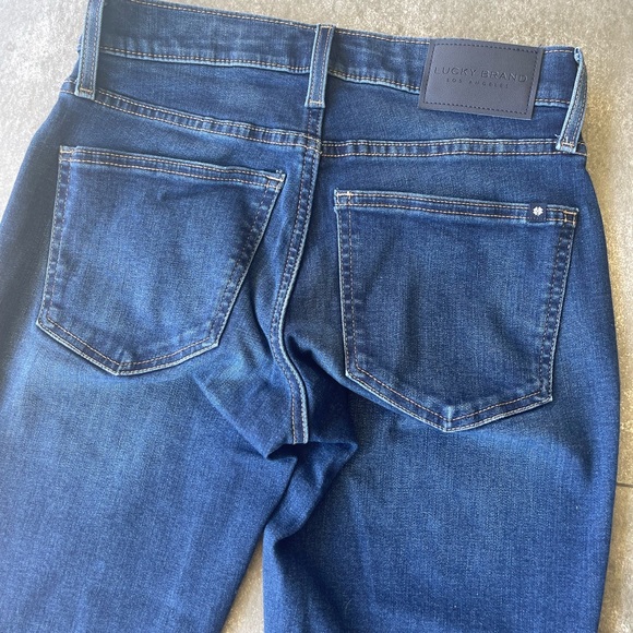 Lucky Brand Mid Rise Ava Skinny Jeans - Picture 6 of 9